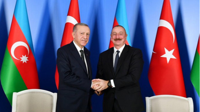 Ərdoğan Əliyevi təbrik etdi 