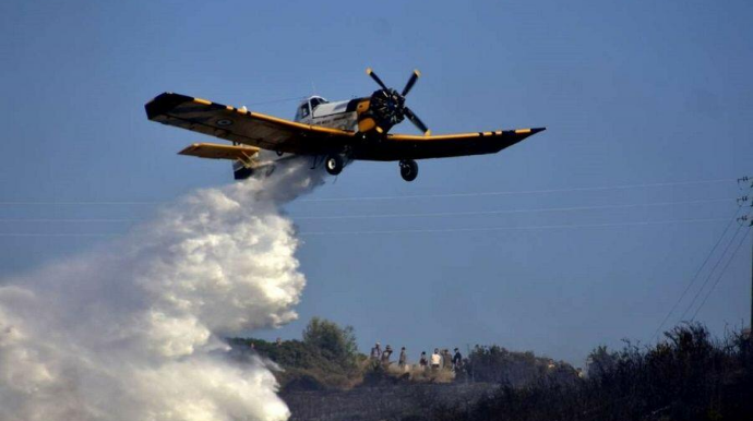 Yunanıstanda yanğınsöndürən təyyarə qəzaya uğrayıb 