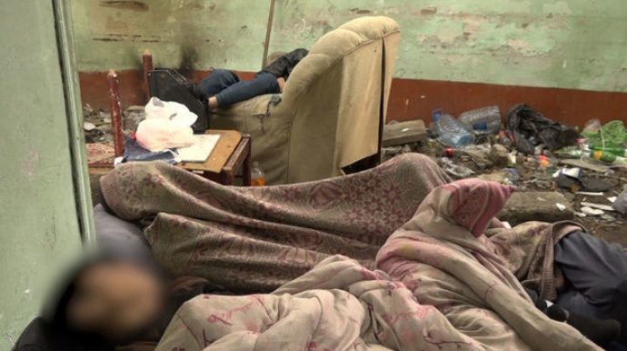 DİN Bakının mərkəzindəki narkomanlar yuvası ilə bağlı hərəkətə keçdi - VİDEO