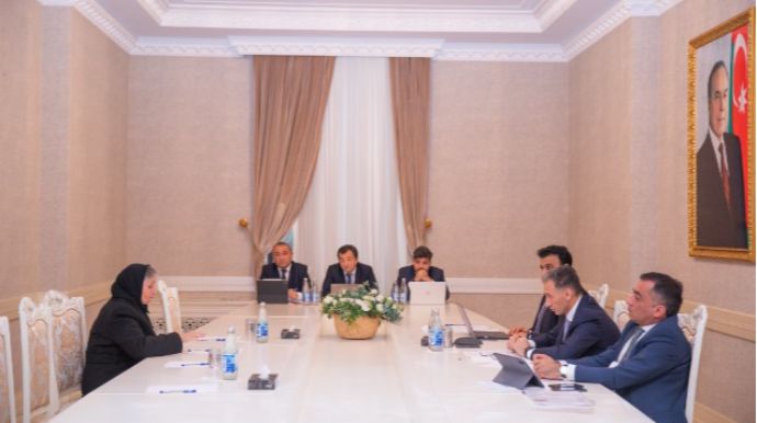 Rəşad Nəbiyev Abşeronda vətəndaşları qəbul edib   - FOTO