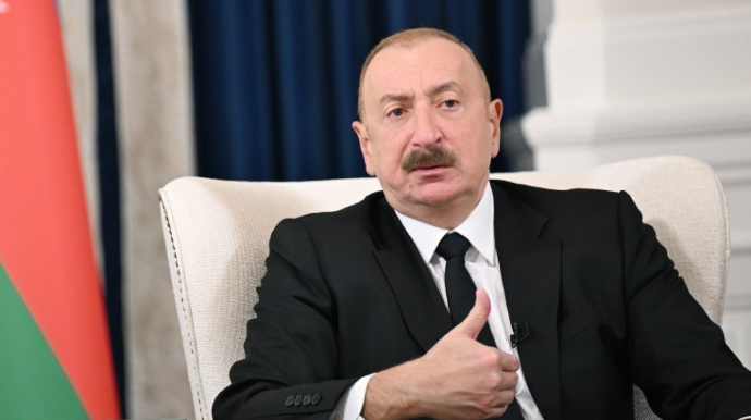 Prezidentin müsahibəsinin tam VİDEOSU 