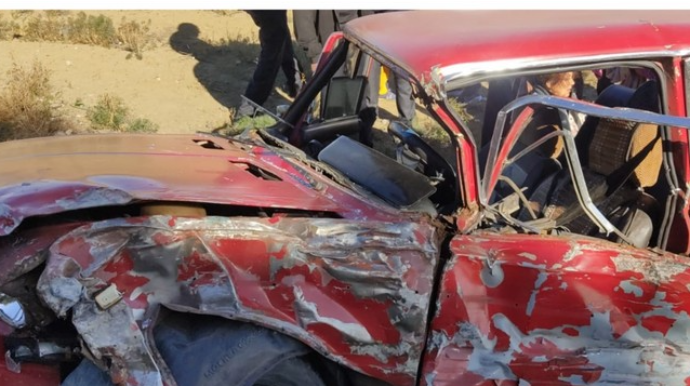 Goranboyda iki avtomobil toqquşub, xəsarət alanlar var    - FOTO