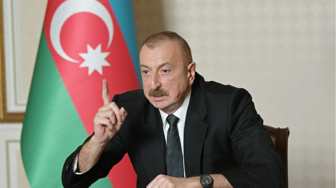 "Yerindən duran burada bizə mız qoymaq istəyir" - Prezident