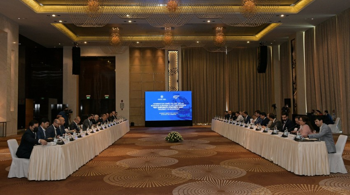 Azərbaycanın dəmir yollarına  investisiya qoyuluşu müzakirə edilib  - FOTO