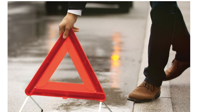 Qəbələdə "BMW" və "VAZ" toqquşdu, xəsarət alanlar var