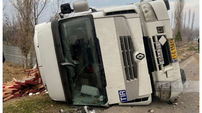 Şərurda İran vətəndaşına məxsus "TIR" aşıb  - FOTO