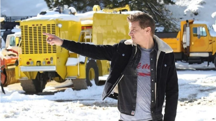 Qar maşınının altında əzilən tanınmış aktyorun xəstəxanadan ilk FOTOSU 