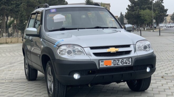 Start qiyməti 17 400 manat olan "Chevrolet Niva" - 25 500 MANATA SATILDI