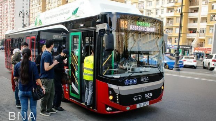 В часы пик в пассажироперевозках будут дополнительно задействованы 70 автобусов  - ФОТО