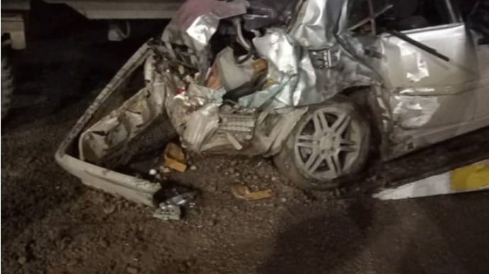 В Сальянском районе автомобиль столкнулся с трактором, есть пострадавший  - ФОТО