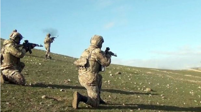 Azərbaycan Ordusunda komandoların peşəkarlığı artırılır  - VİDEO