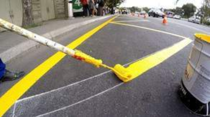 Sürücülərin nəzərinə!  Bu yollarda təmir və rənglənmə işləri aparılır