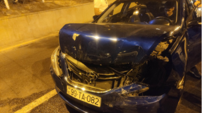 Sumqayıtda sürət həddini aşan avtomobil qəza törətdi  - FOTO