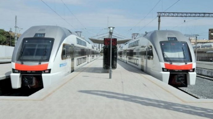 Dəmir yolları ötən il 10 milyondan çox sərnişin daşıyıb 