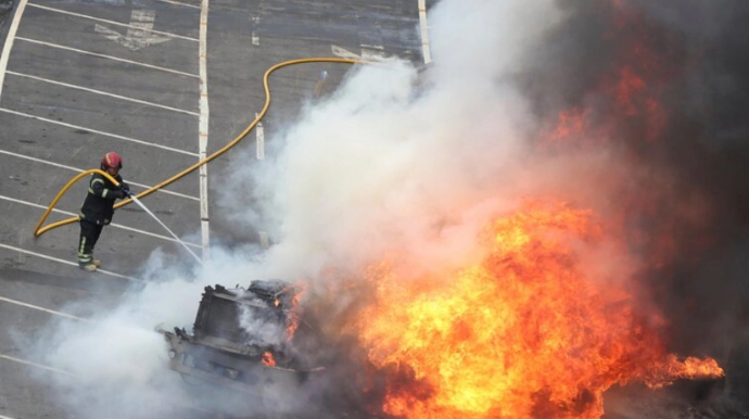 Bomba yüklü avtomobil partladı - 5 nəfər öldü