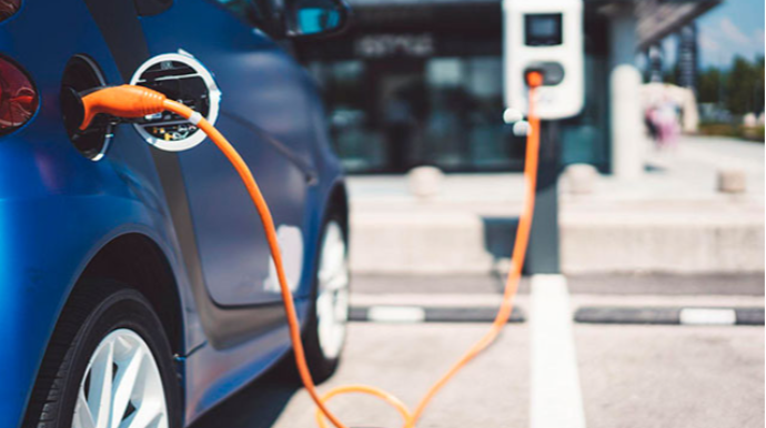 Ekoloji avtomobil idxalında 2 dəfədən çox artım qeydə alındı - FOTO