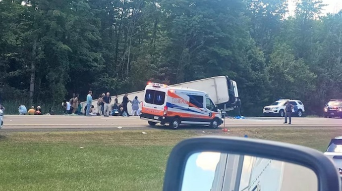 Turist avtobus aşdı -  Ölən və xəsarət alan var - FOTO 