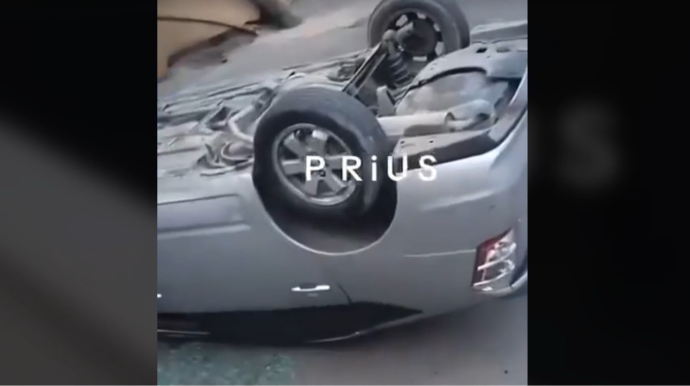 Bakıda “Prius” naməlum şəkildə aşdı   - VİDEO