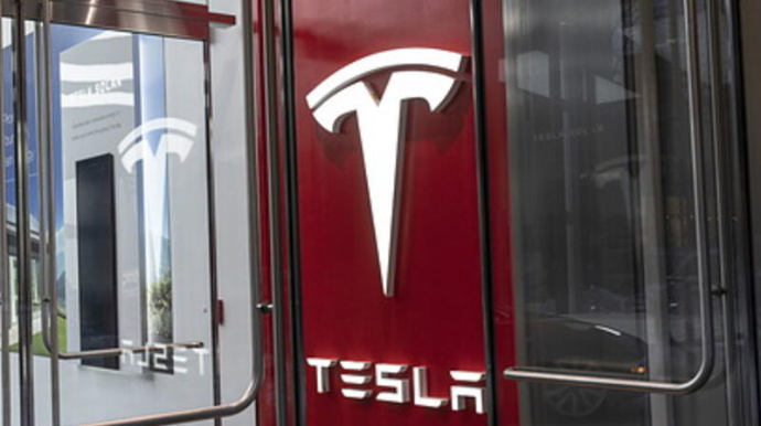 Биткоин оказался для Tesla выгоднее продажи машин