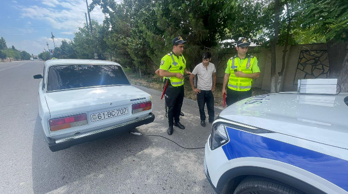 Ucarda yol polisi reyd keçirdi:  qaydaları pozan sürücülər cərimələndi - FOTO 