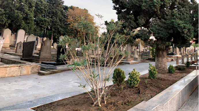 Azərbaycanda 2 nəfər qəbiristanlıqda öldü 