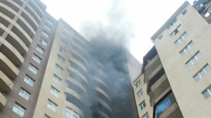 Bakıda 18 mərtəbəli binada yanğın