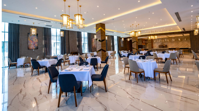 Qubada polisin adından restoranlara qarşı dələduzluq edilib