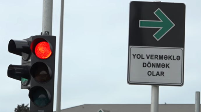 Bu nişanı görəndə çaş-baş qalan sürücülərin diqqətinə! – Mütləq izləyin - VİDEO