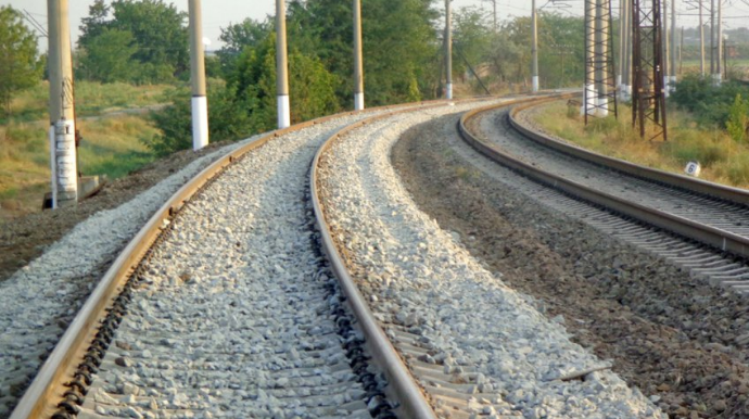 Bakı və Ankara arasında dəmir yolu ilə sərnişindaşımanın  təşkili müzakirə edildi