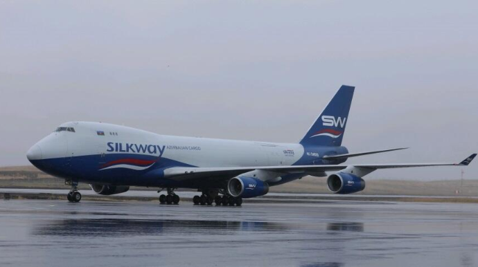 Azərbaycan yük təyyarələri Ermənistan səmasında... - FOTO