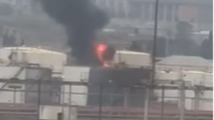 Paytaxtda yanğın olub - VİDEO 