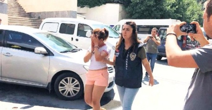 Arvadı keçmiş sevgilisi ilə intim əlaqədə oldu, o da videolarını çəkdi – VİDEO