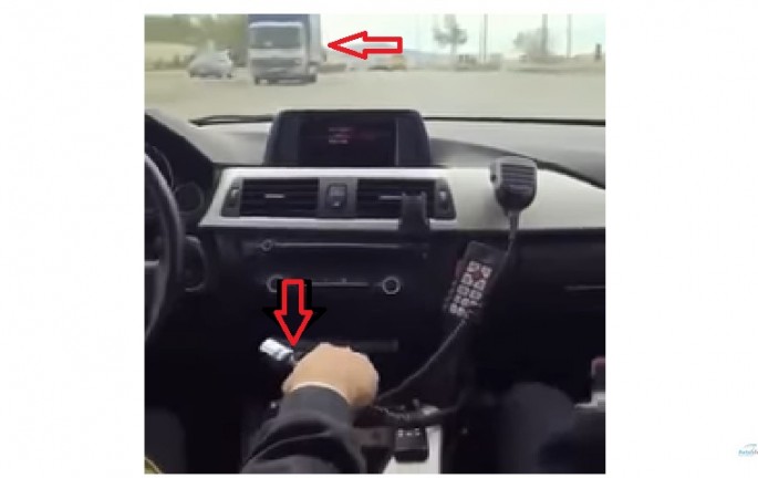 YPX maşını protiv gedir, polislər şou göstərir: AZƏRBAYCANDA - VIDEO