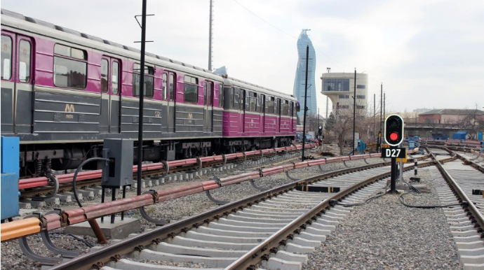 Metro istifadəçiləri üçün xoş xəbər: yeni imkanlar təqdim olunur