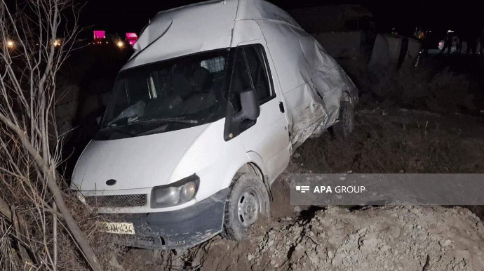 По факту гибели трех человек в ДТП в Азербайджане возбуждено уголовное дело - ФОТО