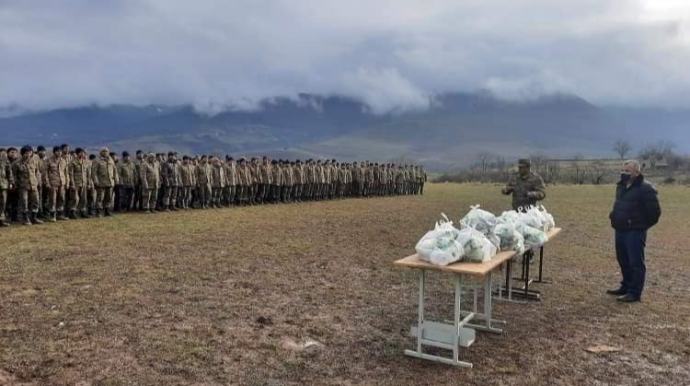 Heydər Əliyev Fondundan orduya dəstək aksiyası - FOTO