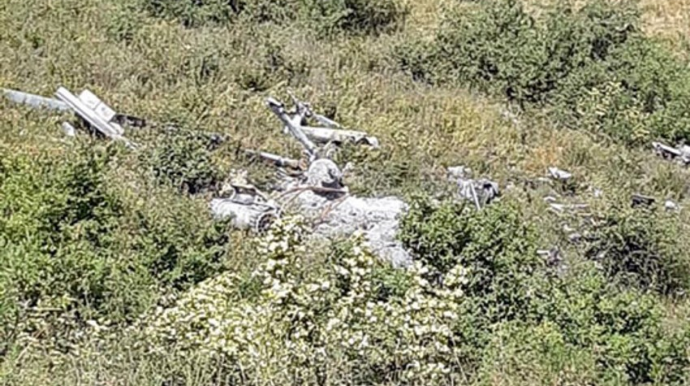 Распространены кадры с обломками обнаруженного в Ходжавенде армянского вертолета  - ВИДЕО