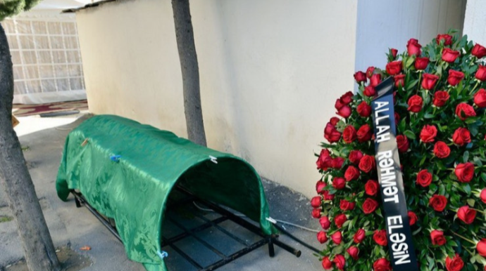 Azərbaycanda tələbə qız qəzada ÖLDÜ   - FOTO