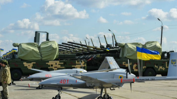 Ukrayna Rusiya hərbi obyektlərinə zərbələrin miqyasını genişləndirəcək