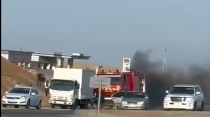 Bakı-Şamaxı yolunda avtomobil yanıb - VİDEO