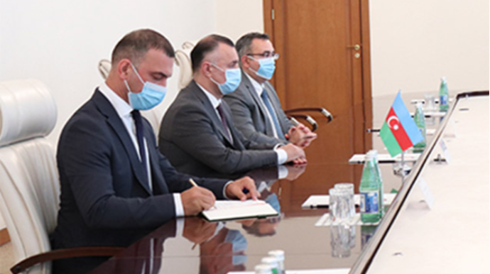 Səhiyyə naziri tədbirə maska ilə qatıldı - FOTO 
