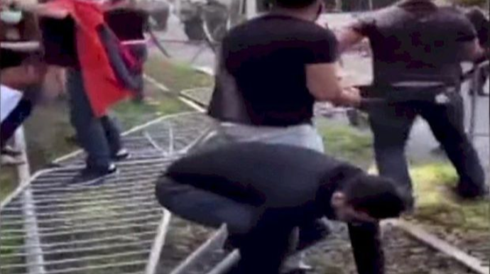 Elşən Abduləzimov ermənilərin hücumuna məruz qalan soydaşlarımızın vəziyyətindən danışdı  - VİDEO