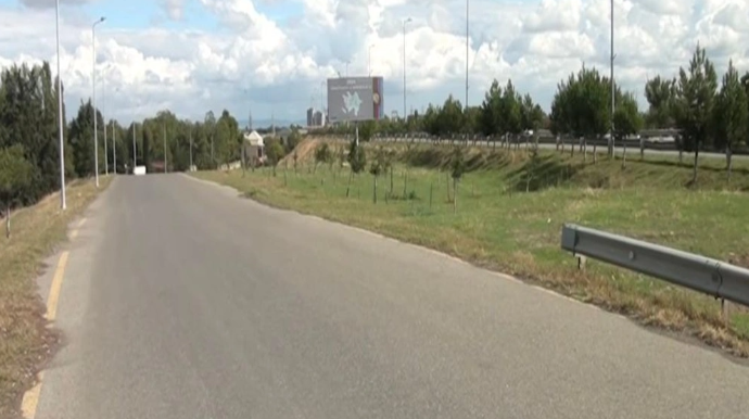 Sürücülər üçün ölüm təhlükəsi: "Addımbaşı toqquşma olur"  - VİDEO