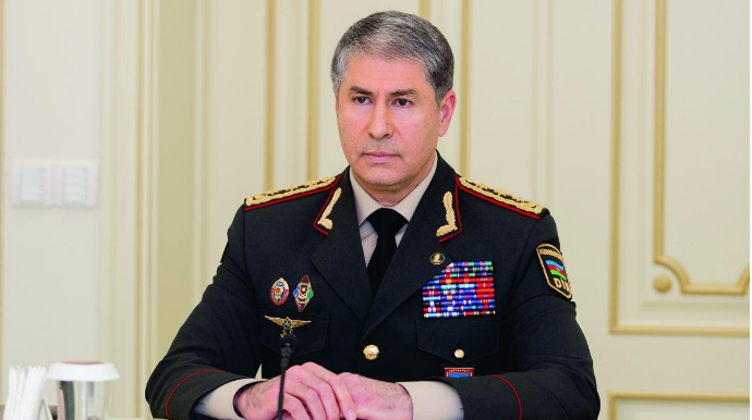 Nazir polis rəisini vəzifəsindən azad etdi