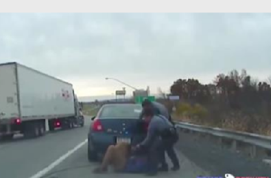 Sürücü polisləri, polislər də onu güllələdi - ŞOK VİDEO