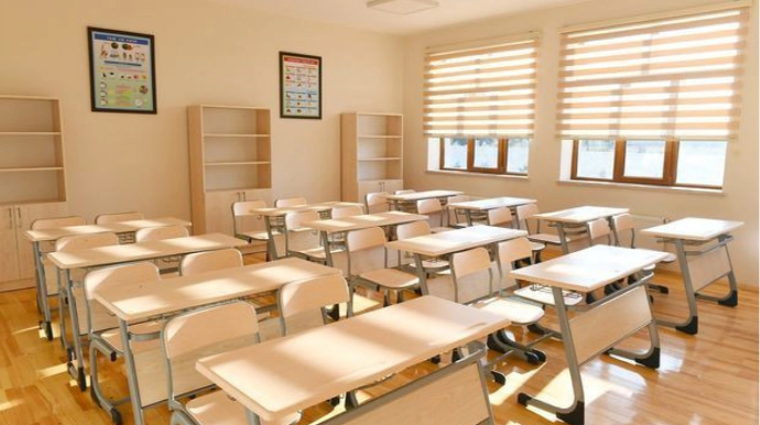 Ağstafada DƏRSDƏ HALI PİSLƏŞƏN müəllim öldü 