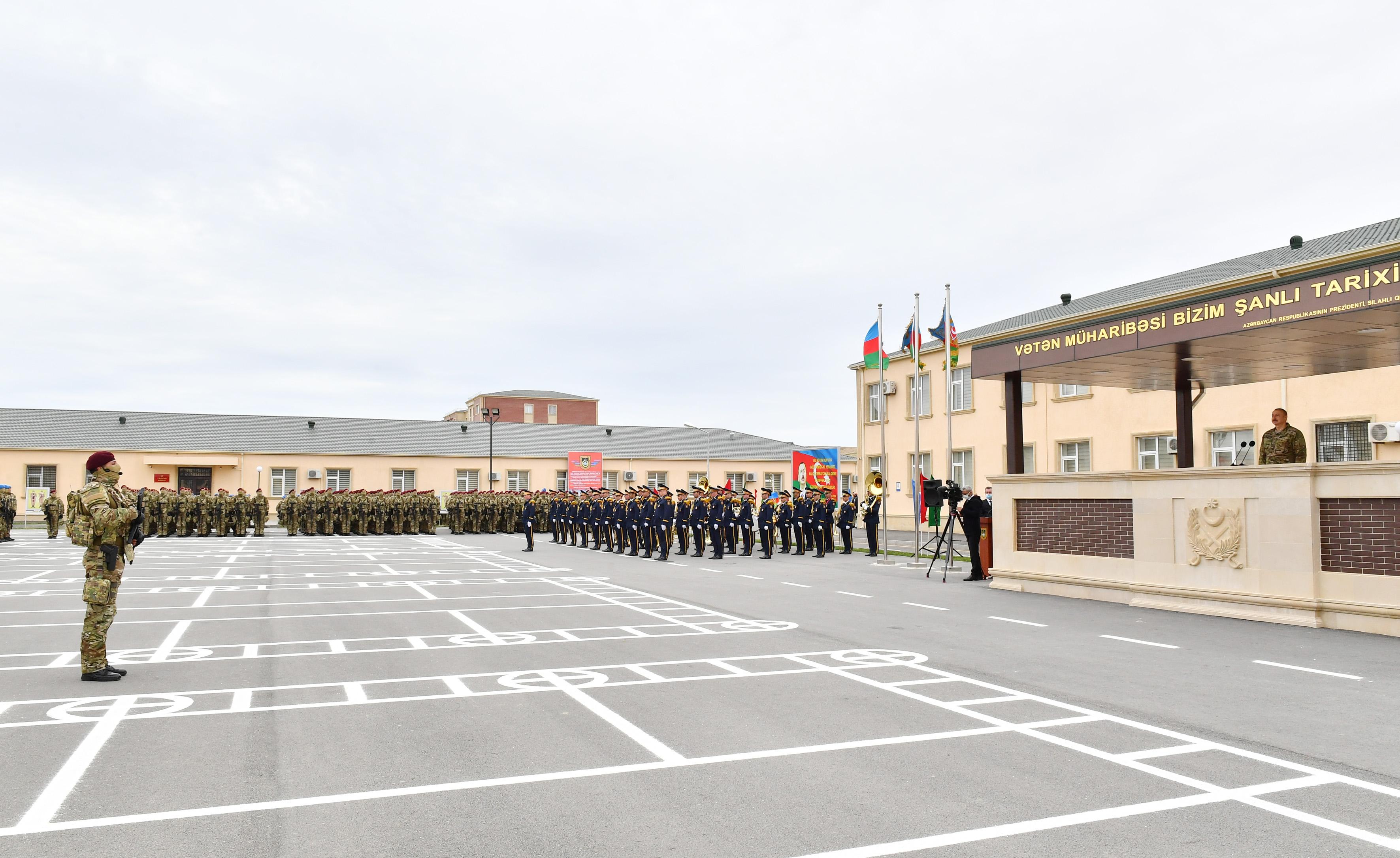 Prezident XTQ-nin hərbi hissəsində olub - FOTO - Avtosfer.az