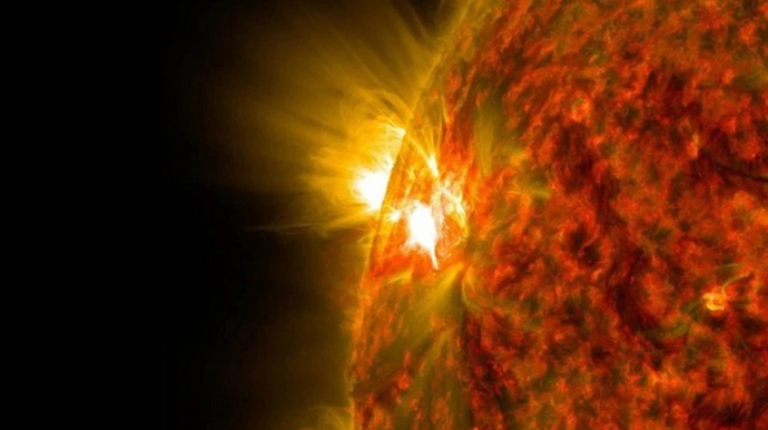 На Солнце произошла вторая за сутки вспышка класса М