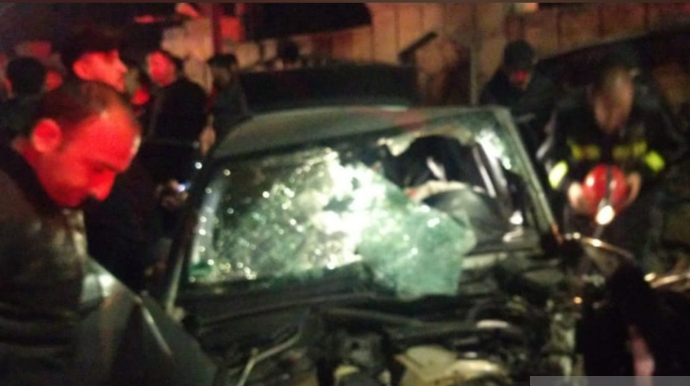 Balakəndə yük maşını ilə minik avtomobili toqquşub, xəsarət alan var - FOTO 