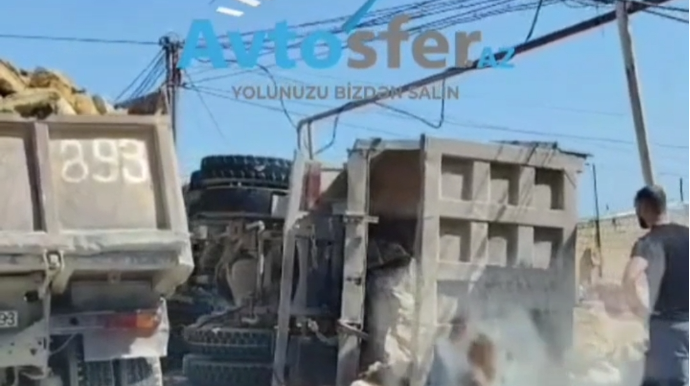 Nardaranda sərt döngədə “KamAZ” hasarın üstünə aşdı - VİDEO